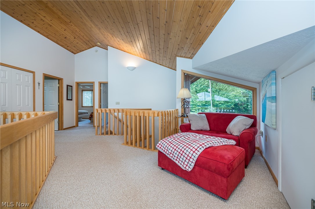 Roaming Rock - Residential