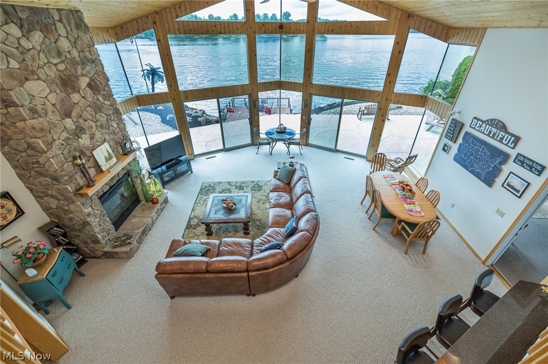 Roaming Rock - Residential