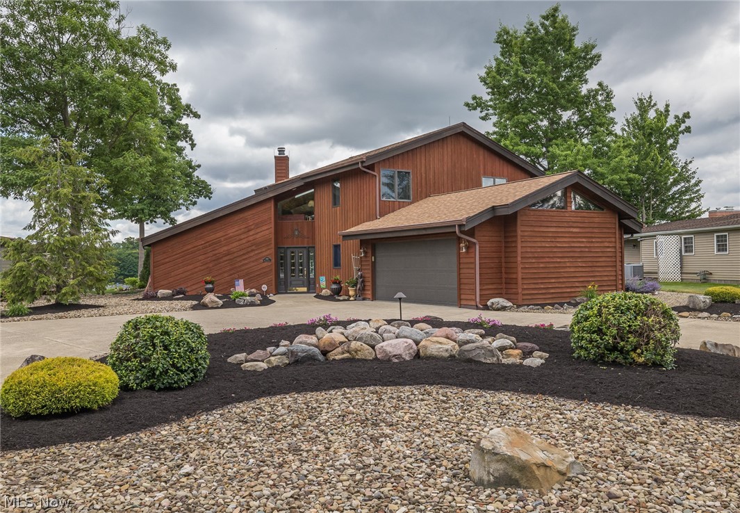 Roaming Rock - Residential