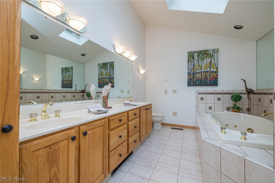 Roaming Rock - Residential