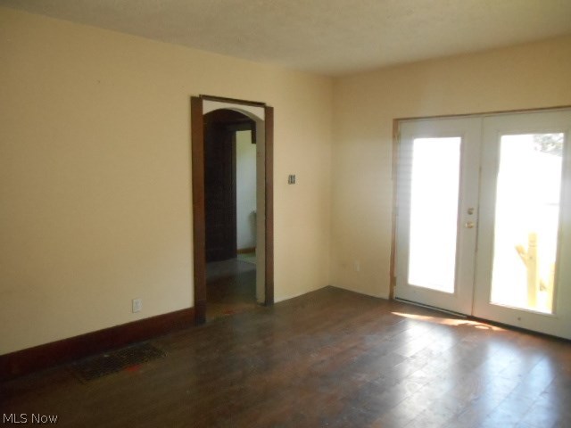 Connecticut Western Reserve - Residential