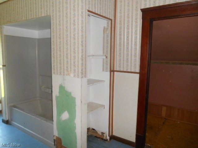 Connecticut Western Reserve - Residential