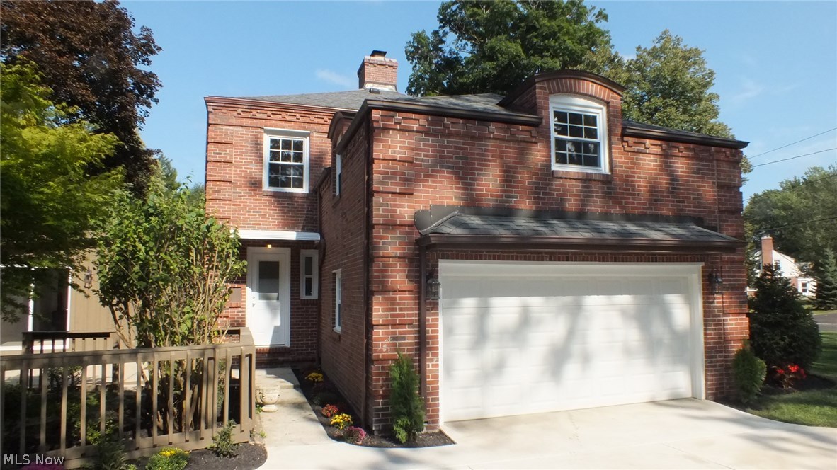 Francis B Martin's Nearingwood - Residential