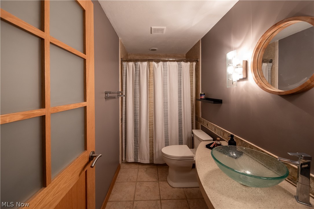 Stonebridge Plaza Condo - Residential