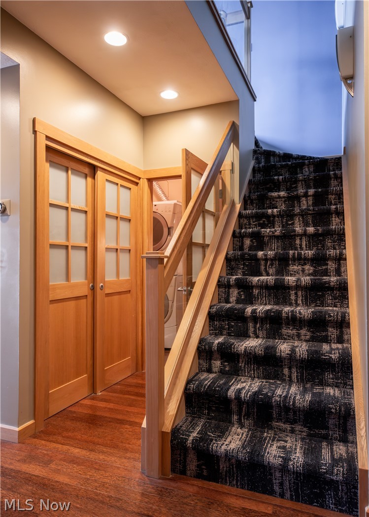 Stonebridge Plaza Condo - Residential