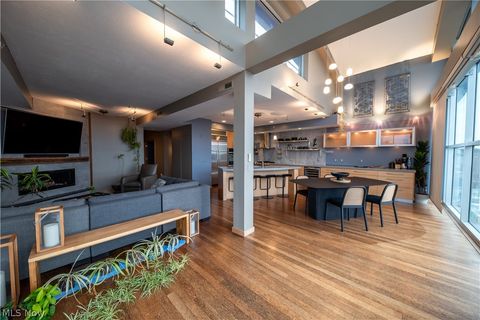 Tiny photo for 1237 Washington Avenue #1209, Cleveland, OH 44113 (MLS # 5202681)