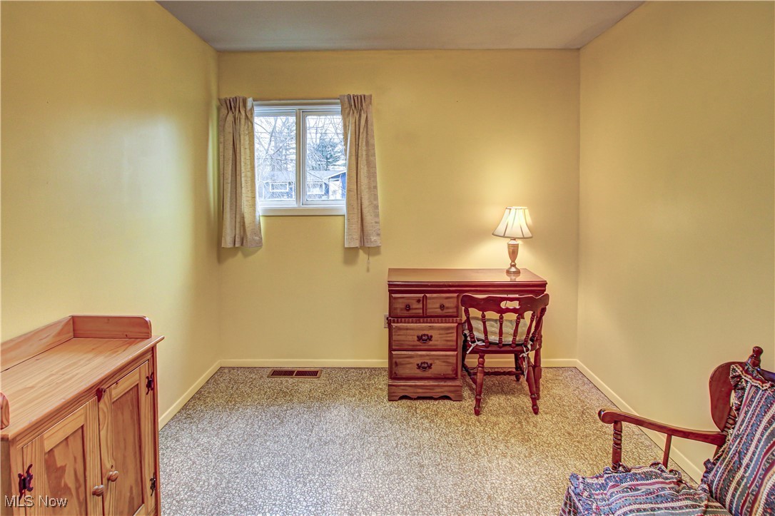444 Woodlawn Circle, Berea, Ohio image 30