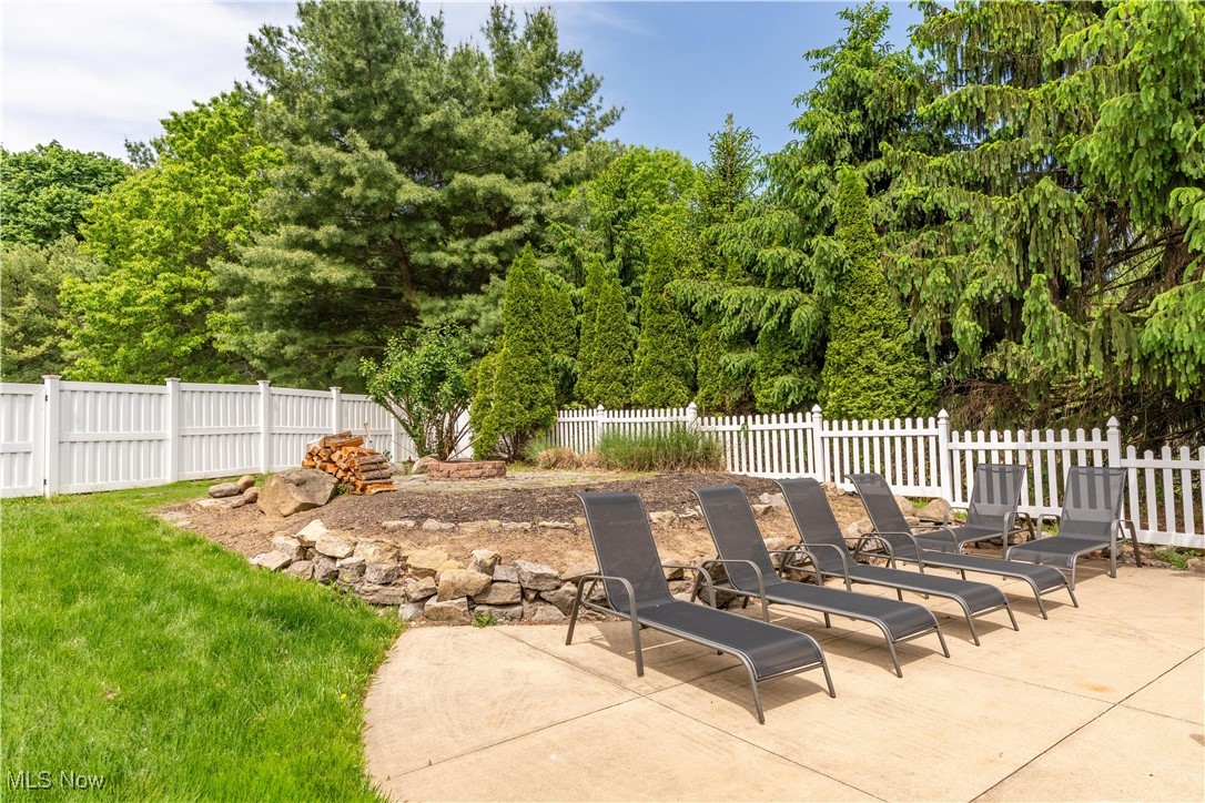 6195 Sandy Ridge Circle, North Canton, Ohio image 34