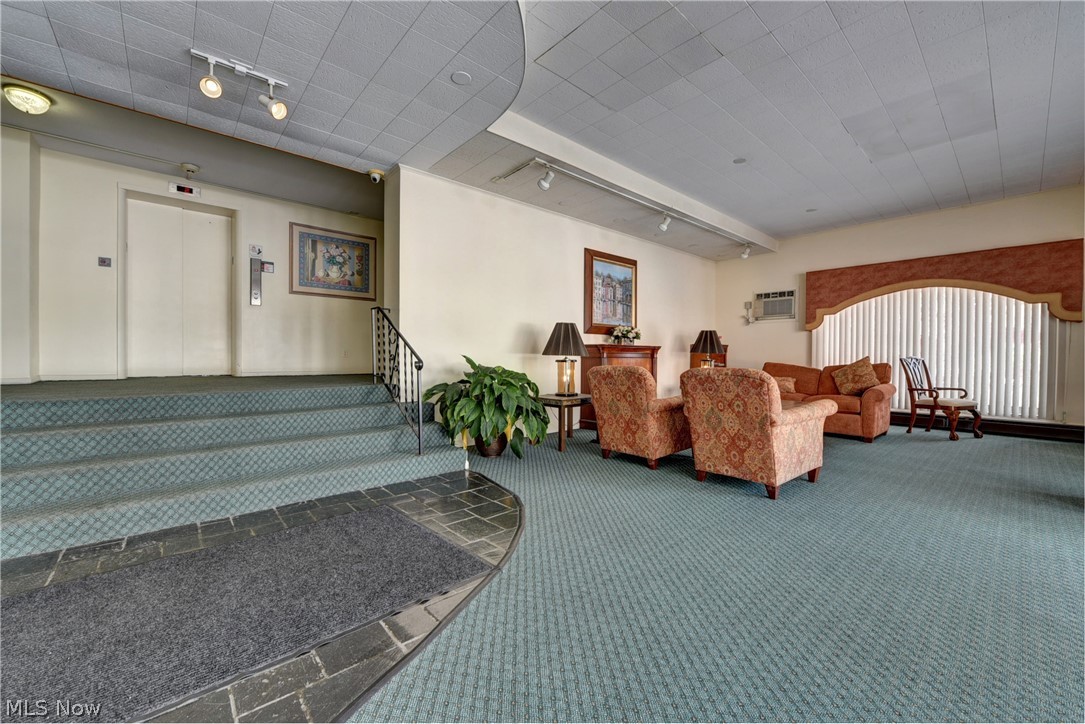 Waverly House Condo - Residential