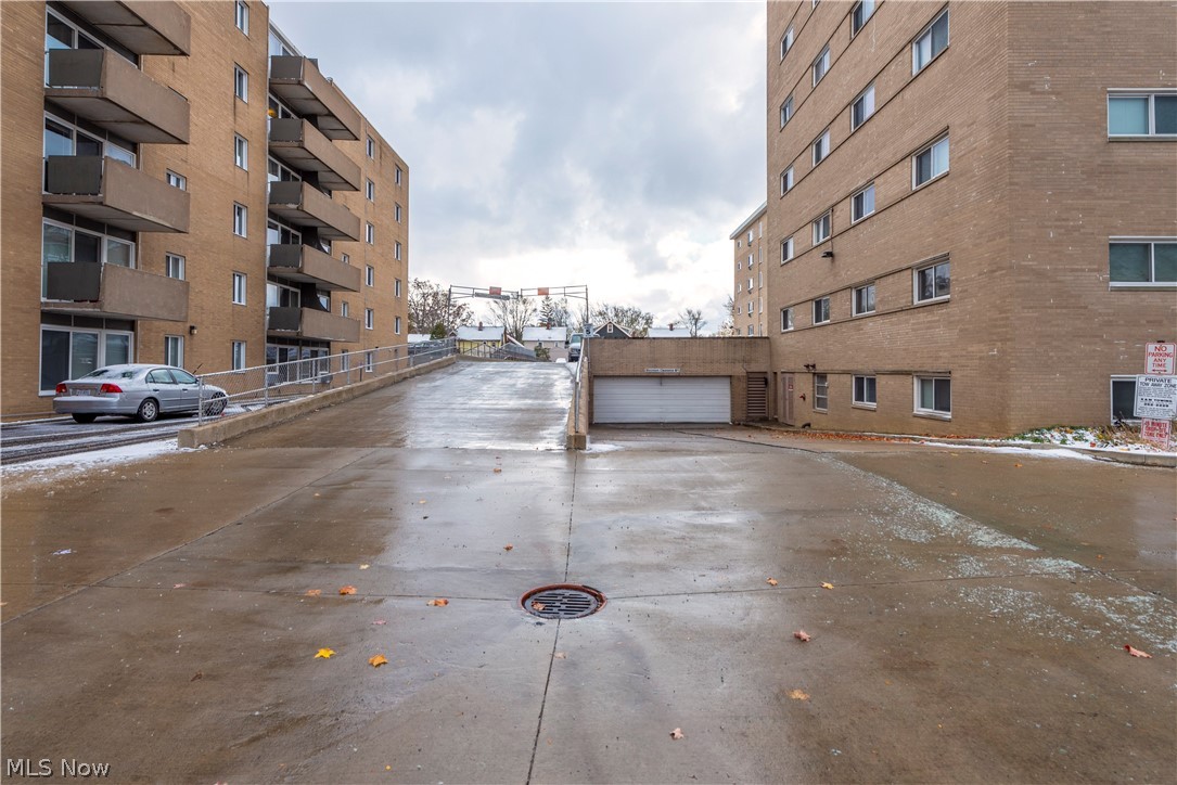 Waverly House Condo - Residential