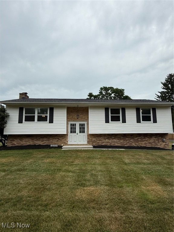 Welcome to 13320 Betty Ave NW in Uniontown!
This beautiful and spacious 3-bedroom, 2.5 bath home offers approximately 1,800 sq ft of comfortable living space. Located in a quiet neighborhood, this property features a bright and open layout, a large kitchen with plenty of cabinet space, and a cozy living area perfect for relaxing or entertaining. The primary suite includes a private full bath and generous closet space. Enjoy the outdoors with a well maintained yard and patio area. Conveniently located near shopping, dining, parks, and highway access this home is a great choice for someone looking to rent in Lake Local Schools.