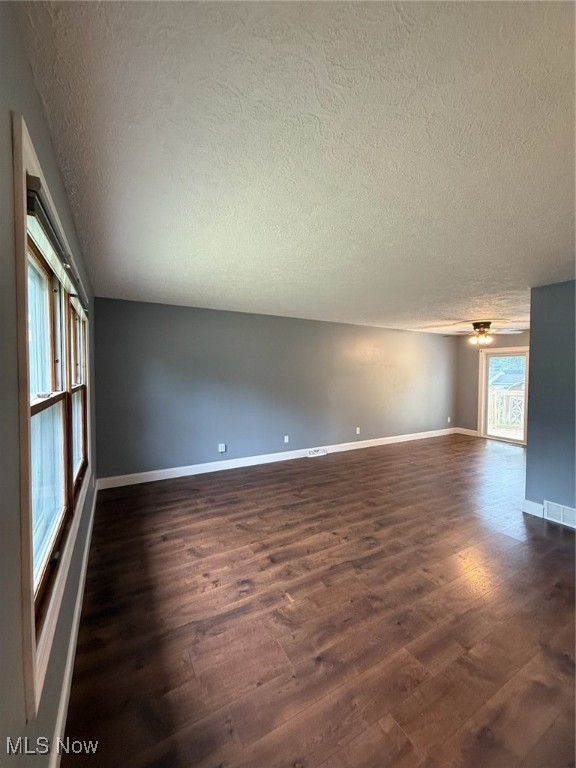 Mark Wise Add 01 - Residential Lease