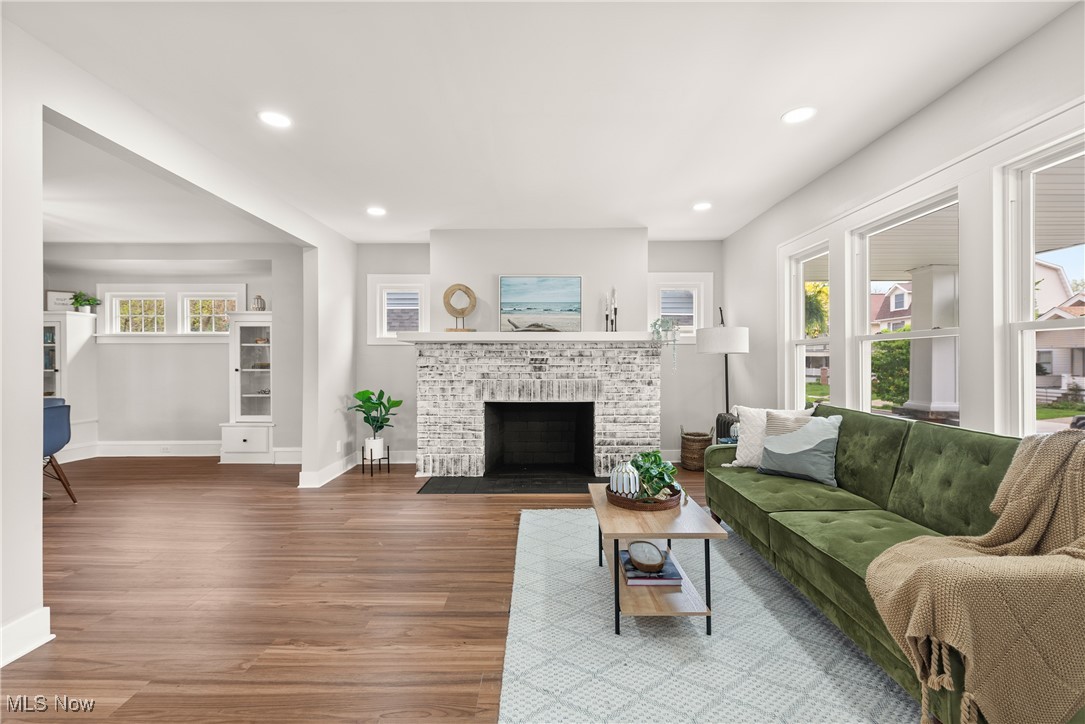 1262 Gladys Avenue, Lakewood, Ohio image 6