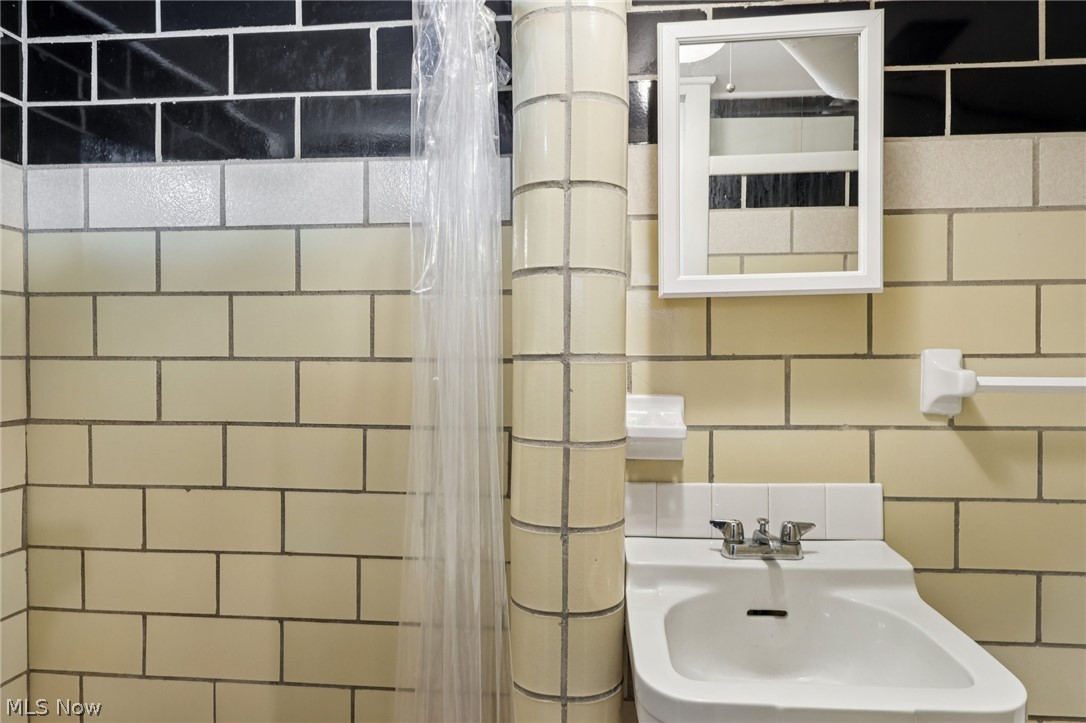 Memphis Villas 02 - Residential