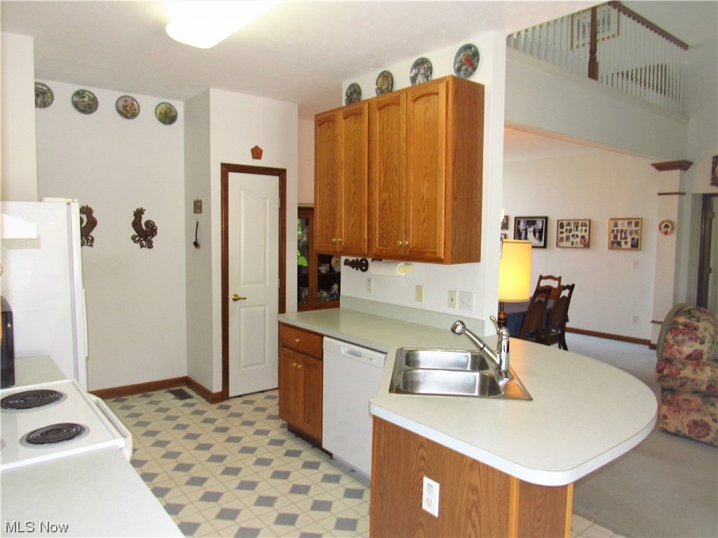 Bridgeport Vill - Residential