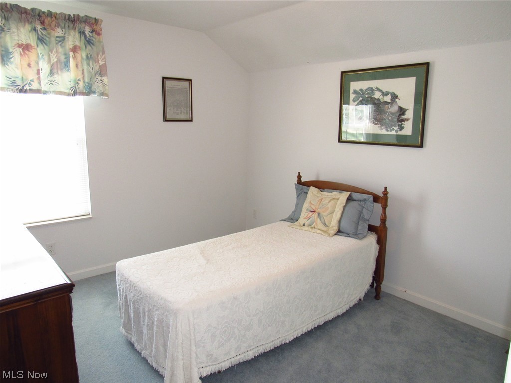 Bridgeport Vill - Residential