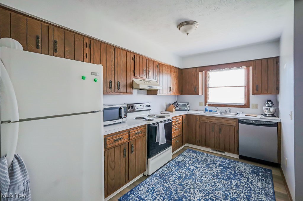 Canton - Residential Income