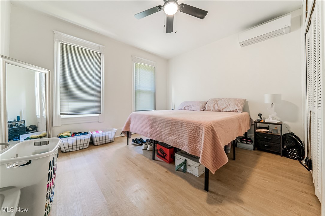 Metro Golf Park - Residential Income