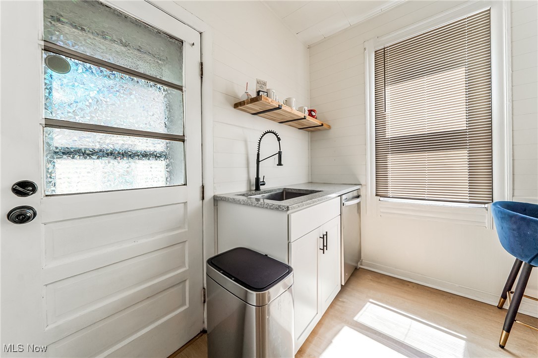 Metro Golf Park - Residential Income