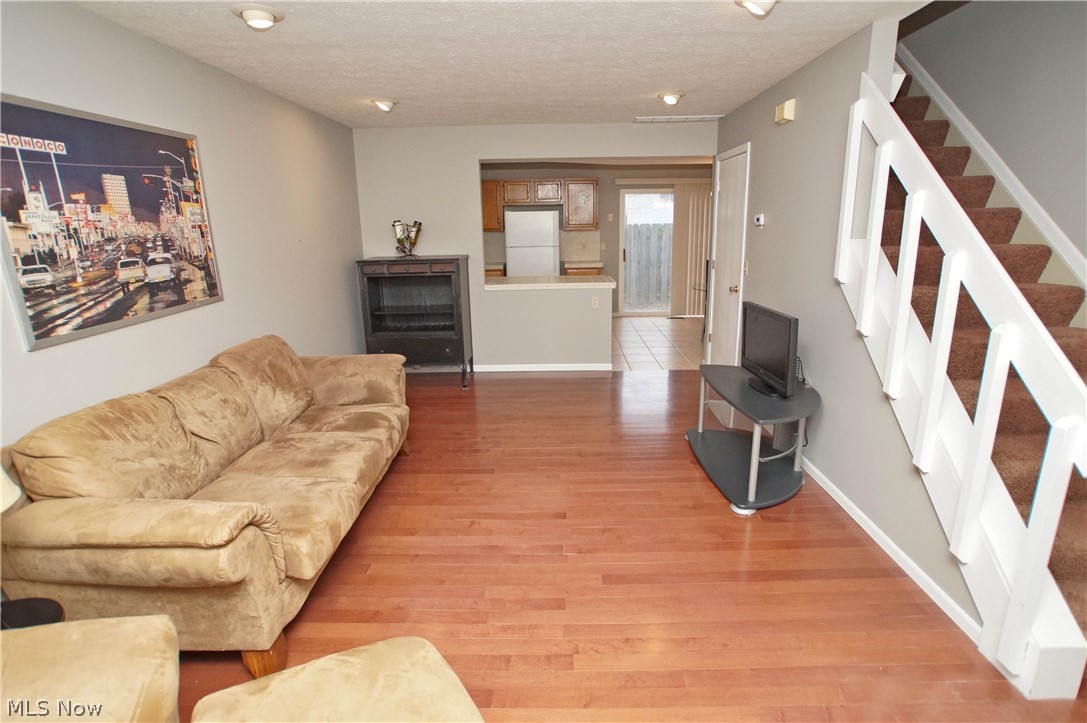 Lanmark Cove Condo - Residential