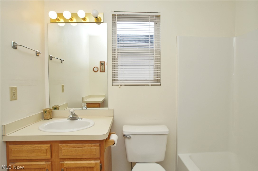 Lanmark Cove Condo - Residential