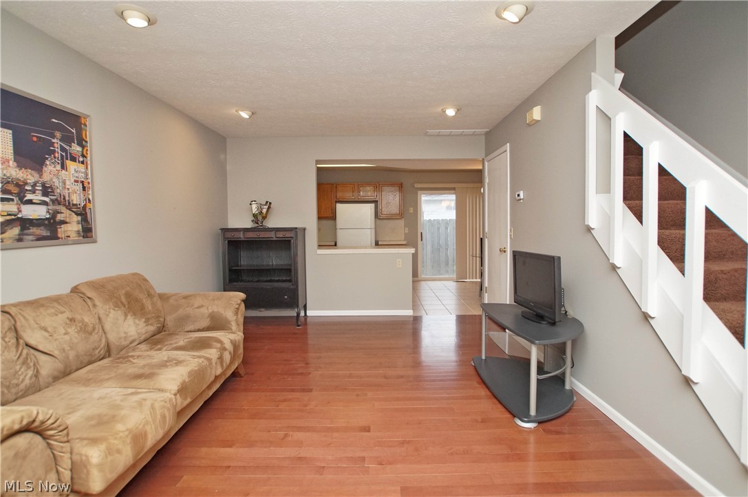 Lanmark Cove Condo - Residential