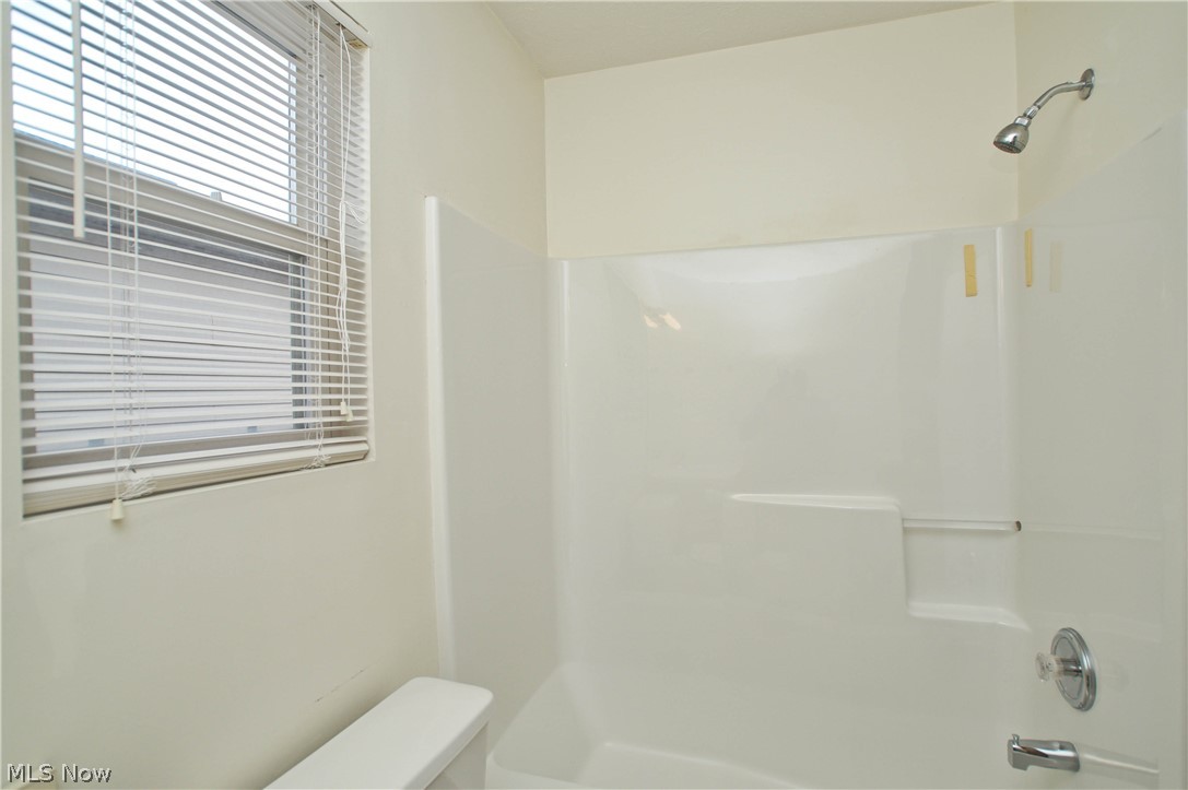 Lanmark Cove Condo - Residential