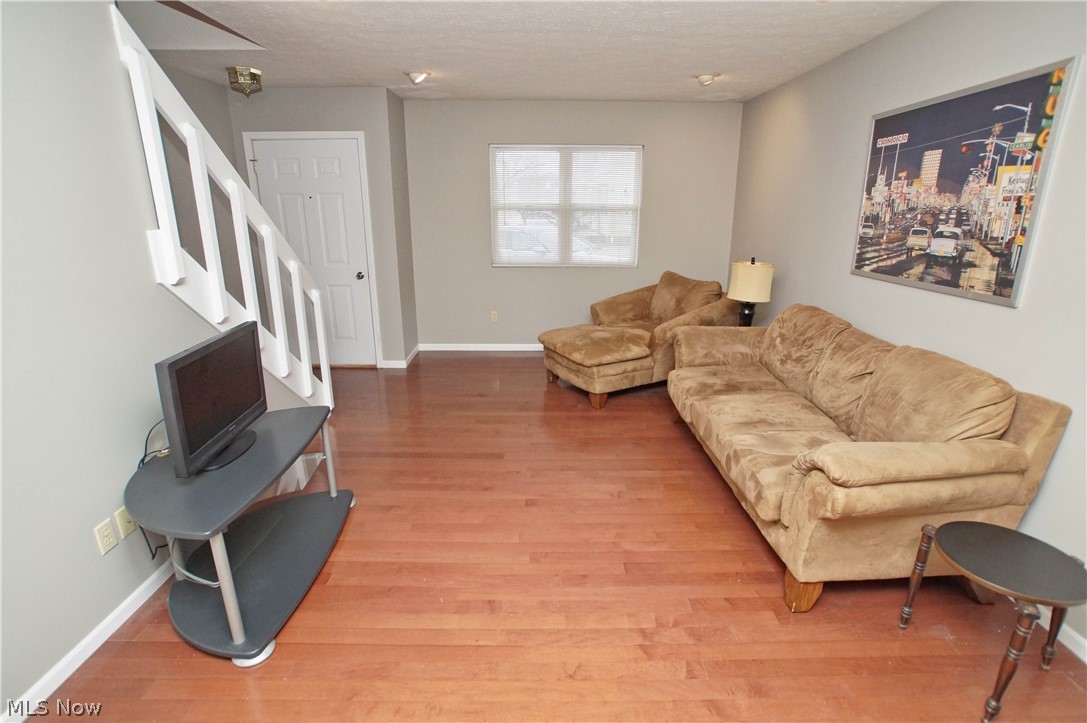 Lanmark Cove Condo - Residential