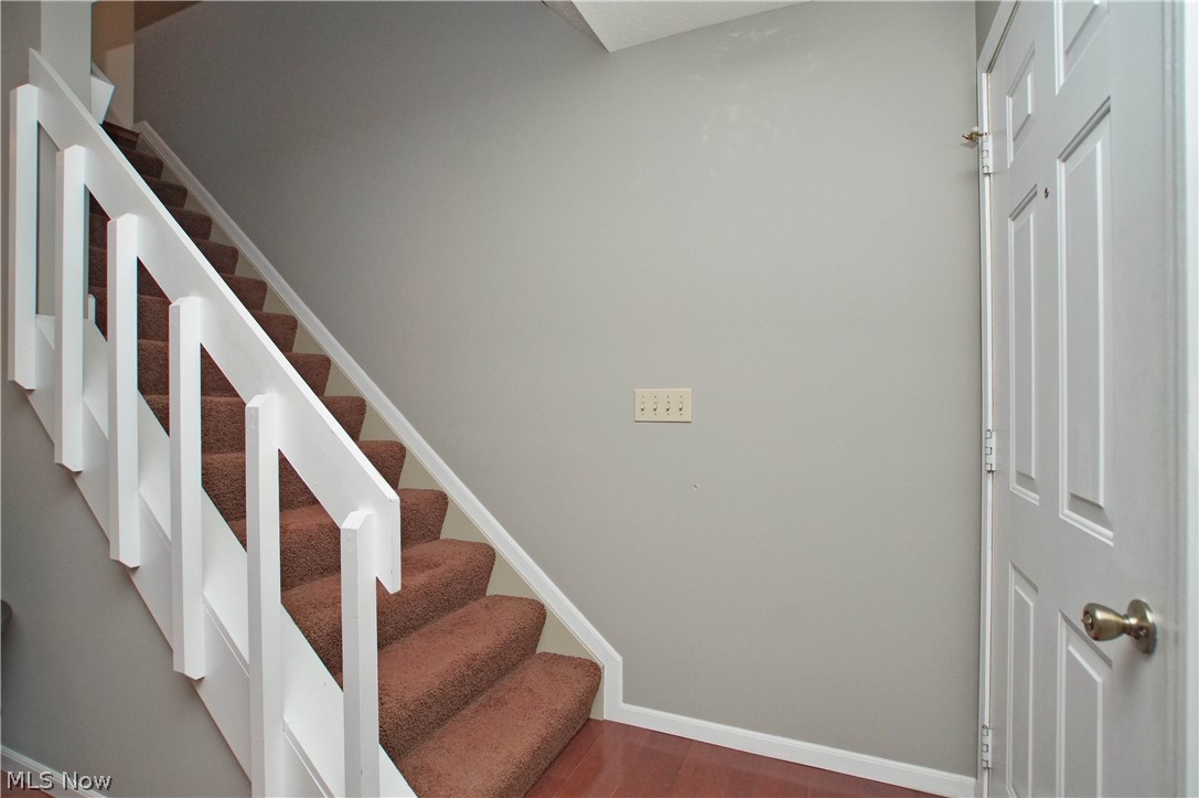 Lanmark Cove Condo - Residential