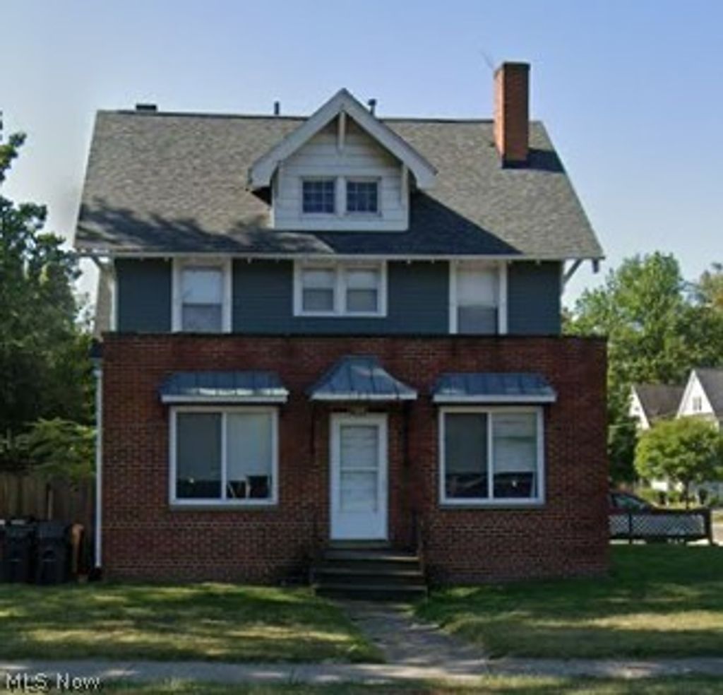 Photo of 168 Lake Avenue #DN, Elyria, OH 44035 (MLS # 5189137)