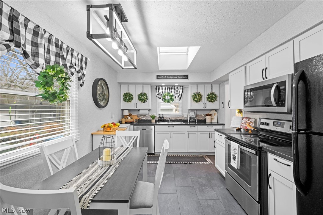 Leroy Harris Le-Bern Dev - Residential