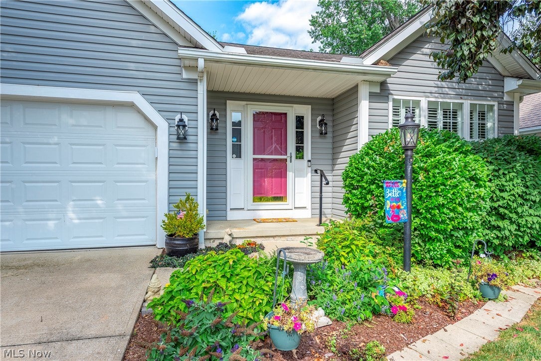 1412 Ledgewood Lane
