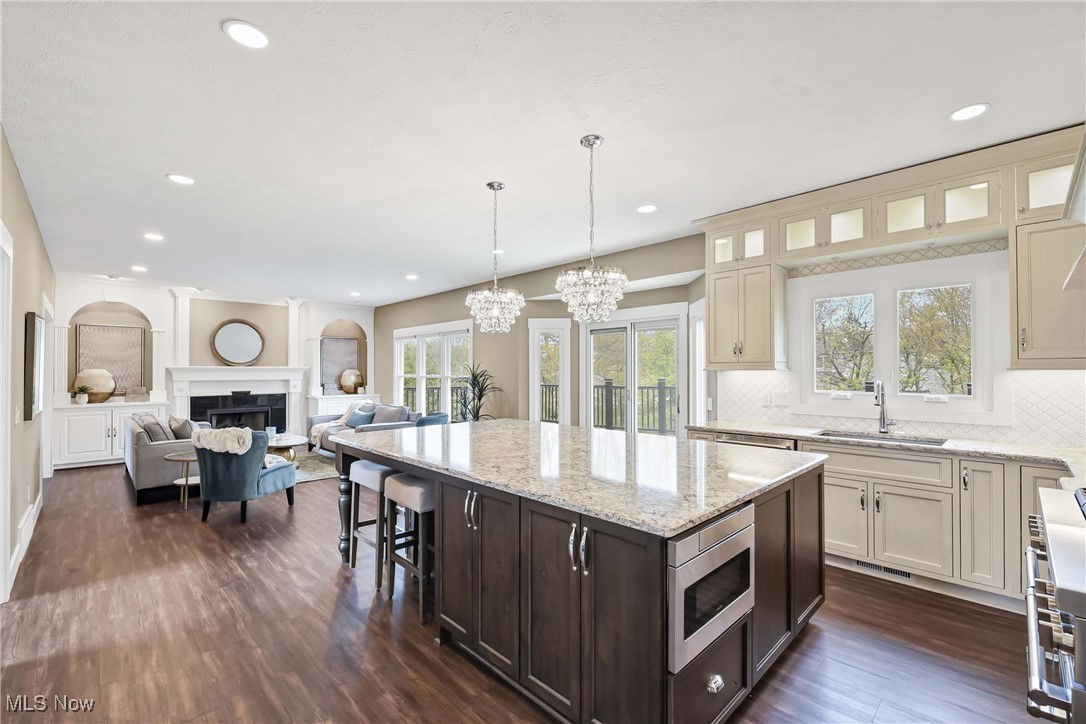 16429 Hampton Chase, Strongsville, Ohio image 7