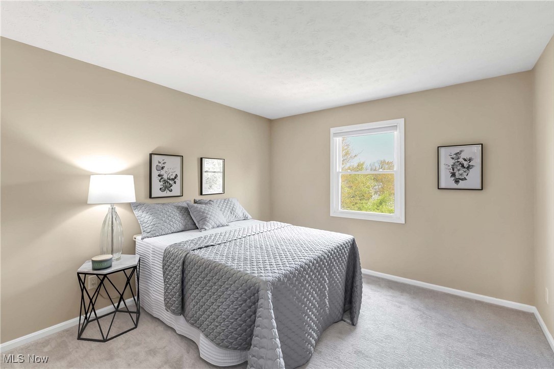 16429 Hampton Chase, Strongsville, Ohio image 27