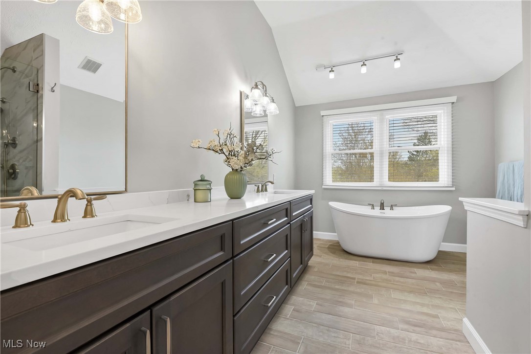 16429 Hampton Chase, Strongsville, Ohio image 21