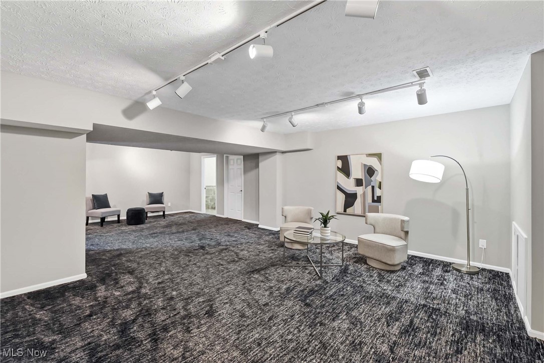 16429 Hampton Chase, Strongsville, Ohio image 30