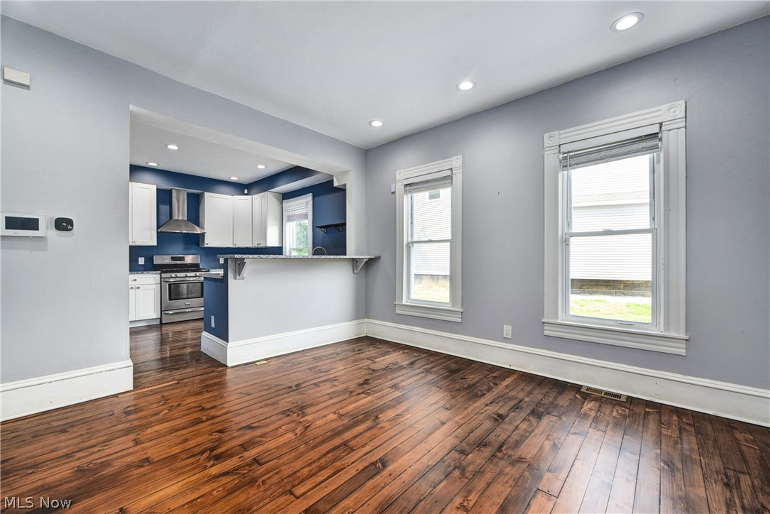 Gordon Ave - Residential