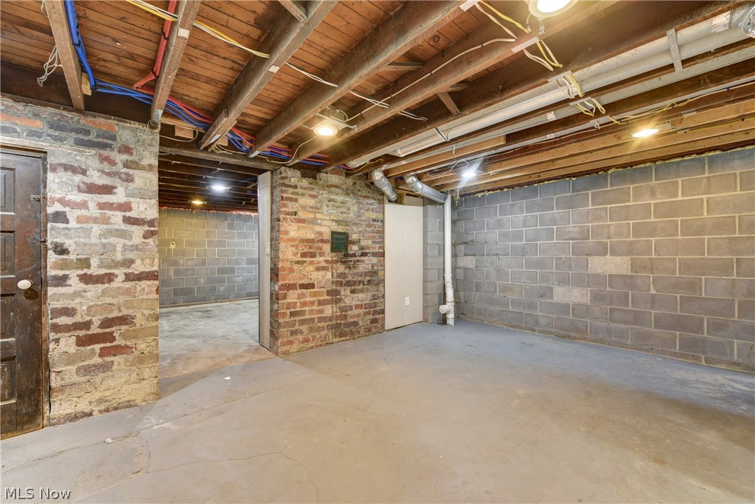 Gordon Ave - Residential