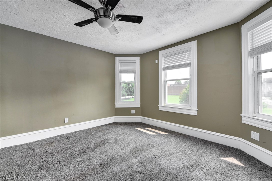 Gordon Ave - Residential