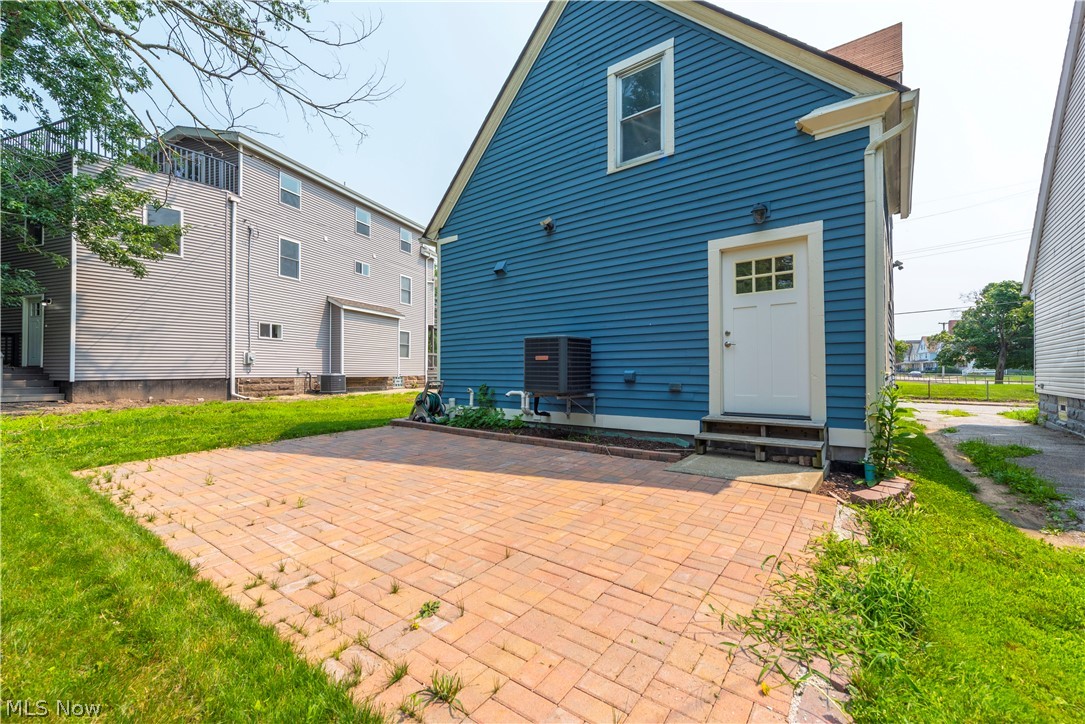 Gordon Ave - Residential