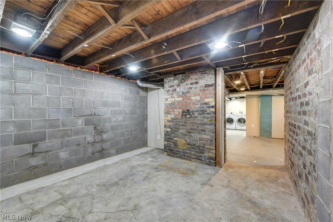 Gordon Ave - Residential