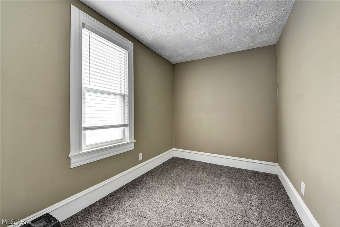 Gordon Ave - Residential