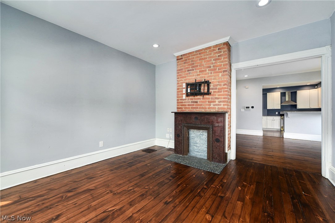 Gordon Ave - Residential