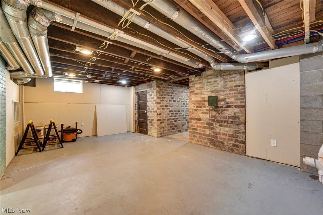 Gordon Ave - Residential