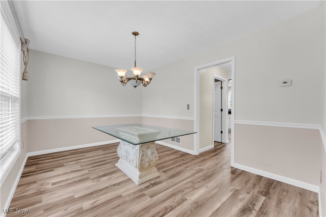 25861 Kennedy Ridge Road, North Olmsted, Ohio image 7