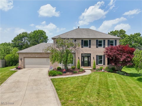 Photo for 16444 Hampton Chase
