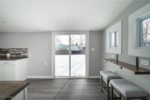 Tiny photo for 553 Purdue Avenue, Elyria, OH 44035 (MLS # 5180094)