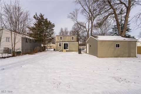 Tiny photo for 553 Purdue Avenue, Elyria, OH 44035 (MLS # 5180094)