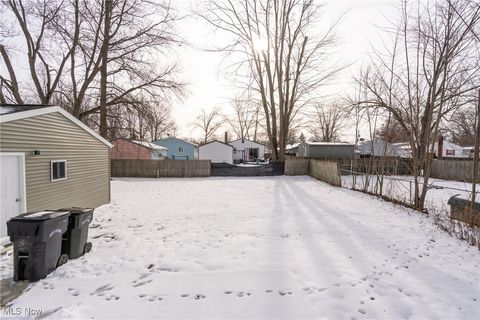 Tiny photo for 553 Purdue Avenue, Elyria, OH 44035 (MLS # 5180094)