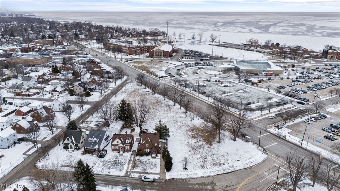 Lakeshore Boulevard, Euclid, Ohio image 4